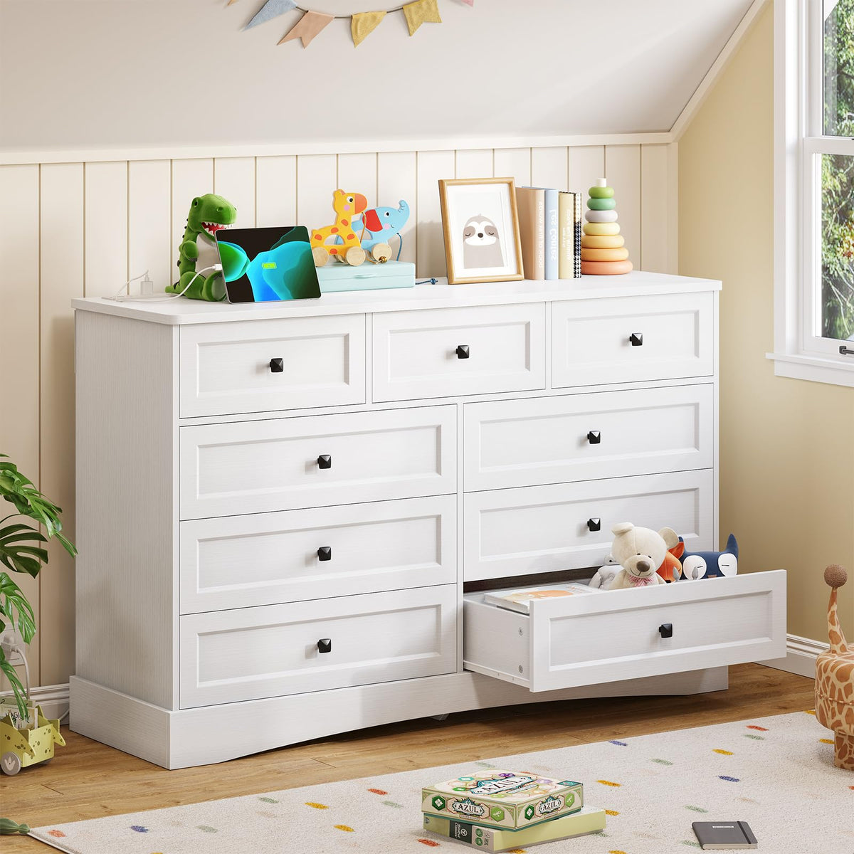 White 9 Drawer Wood Dresser with Charging Station I6550