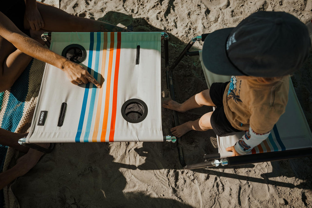 Lightweight Portable Foldable Beach Table with Cup Holder V522