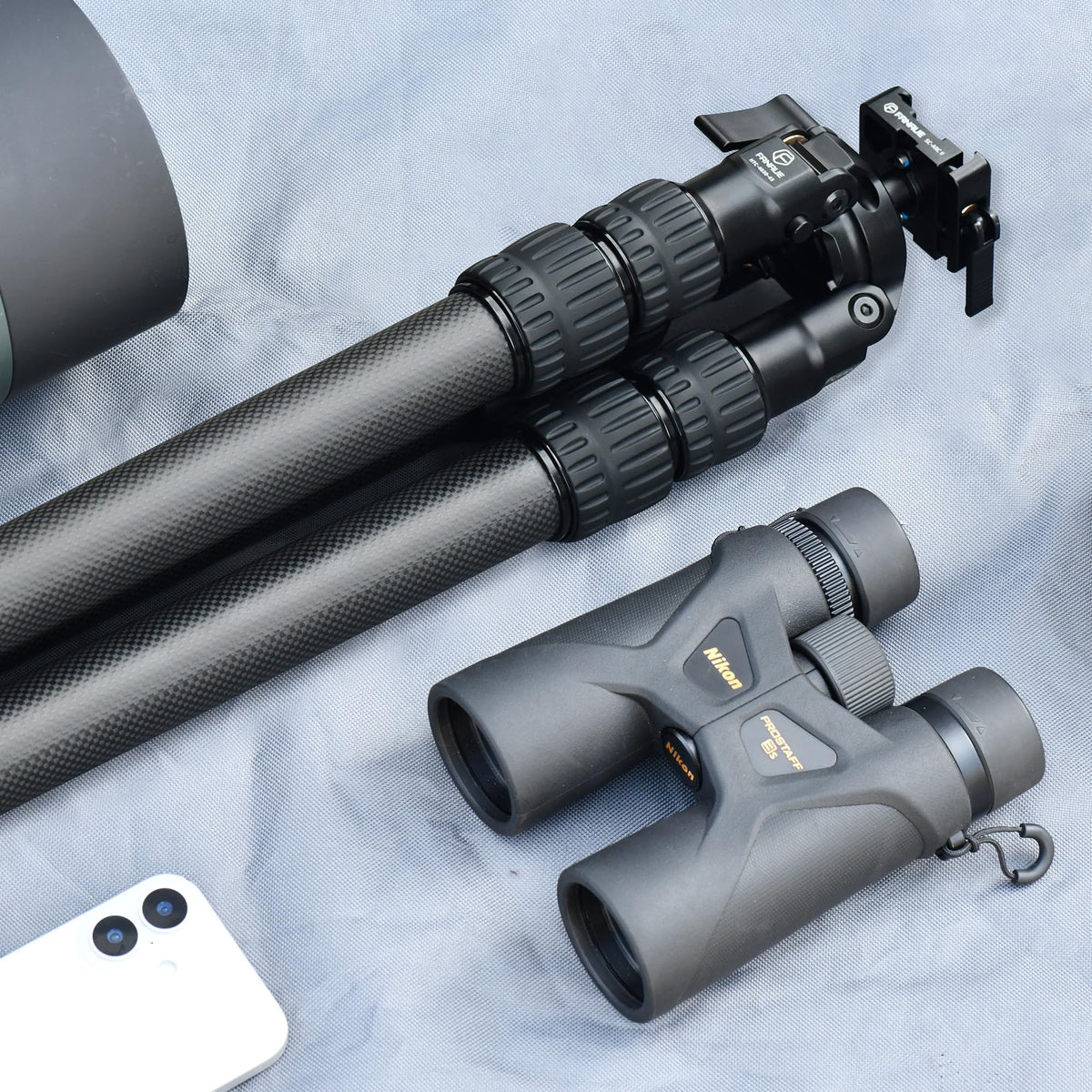 Carbon Fiber Tripod with BallHead and Quick Release Plate B519151